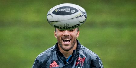Munster face a battle to keep hold of Simon Zebo