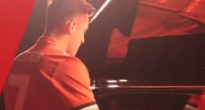 Behind the scenes footage shows Alexis Sanchez is well able to play the piano