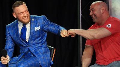 Dana White confirms negotiations with Conor McGregor, who “will fight again”