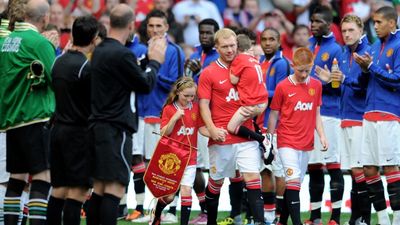 Paul Scholes’ son warns Matthijs de Ligt not to join Manchester United