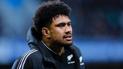 ‘There was clearly confusion’ – Officials criticised over Ardie Savea decision