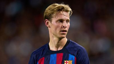 Barcelona threaten Frenkie de Jong with legal action following ‘evidence of criminality’