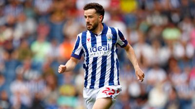 Mikey Johnston excites Ireland fans with stunner for West Brom ahead of World Cup qualifiers